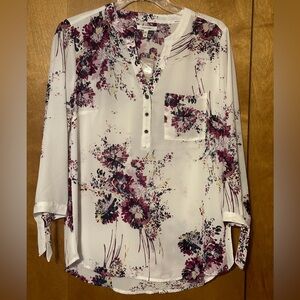 Maurice's top with bursts of flowers